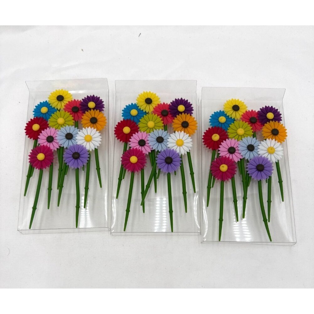 Trudeau Silicone Daisy Flower Wine Charms / Drink Markers - Set of 36